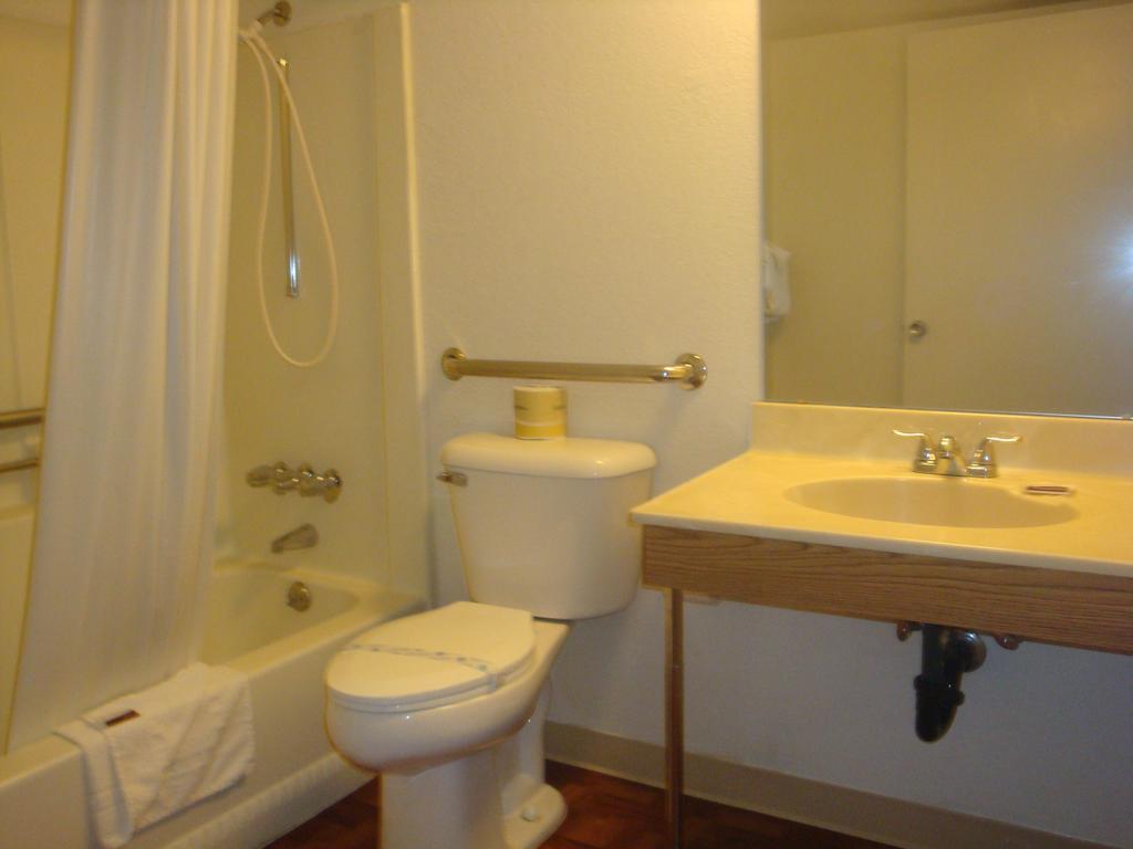 Travelers Inn Lake Havasu Lake Havasu City Quarto foto